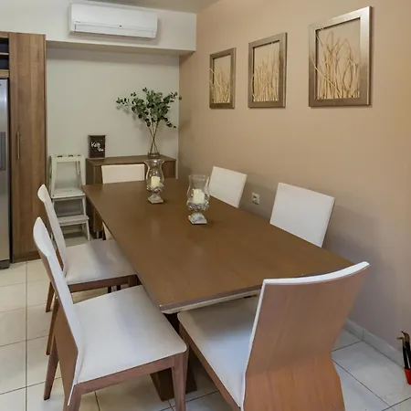 Julia's Apartment